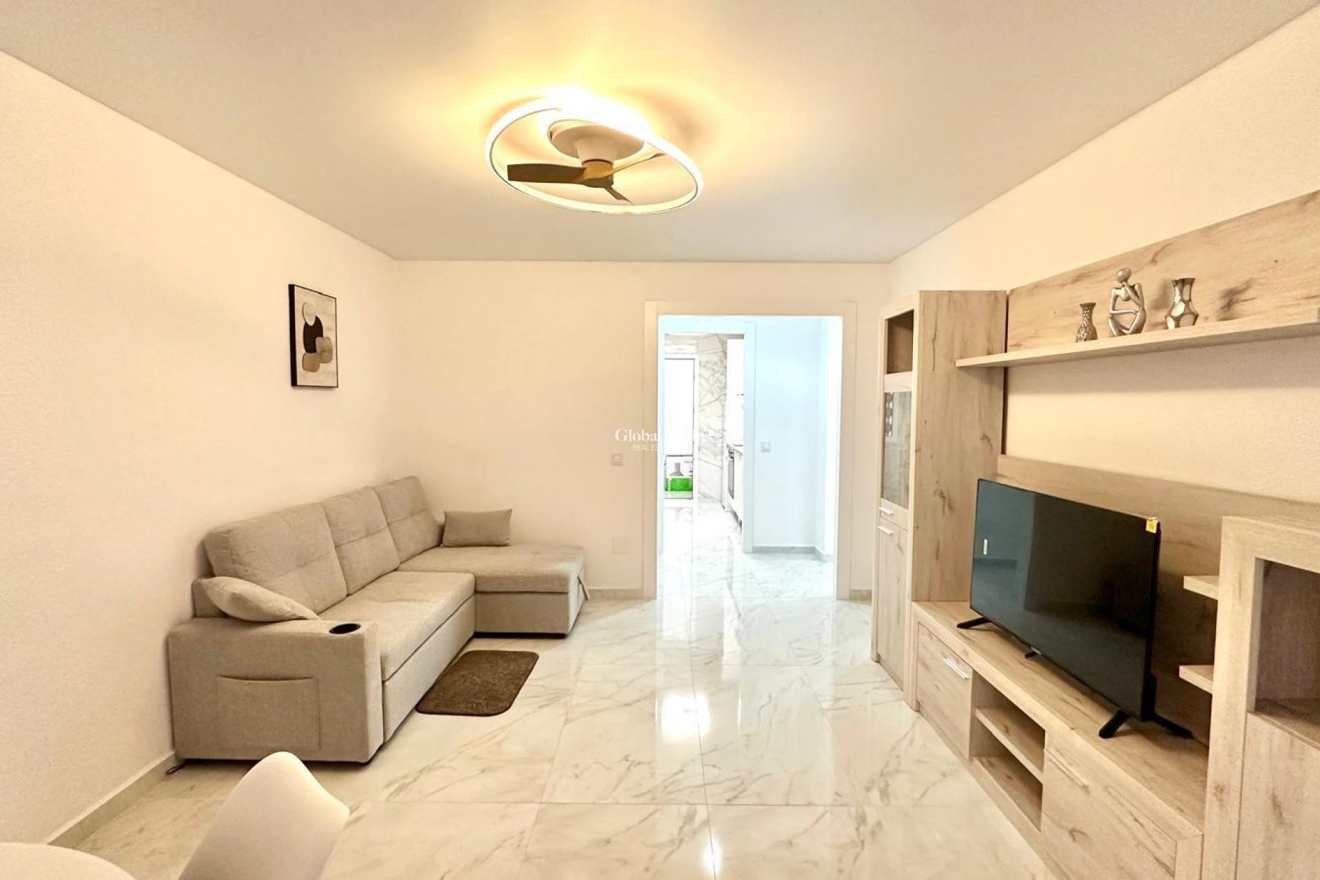 Venta - APARTAMENTO -
TORREVIEJA - Playa del Cura