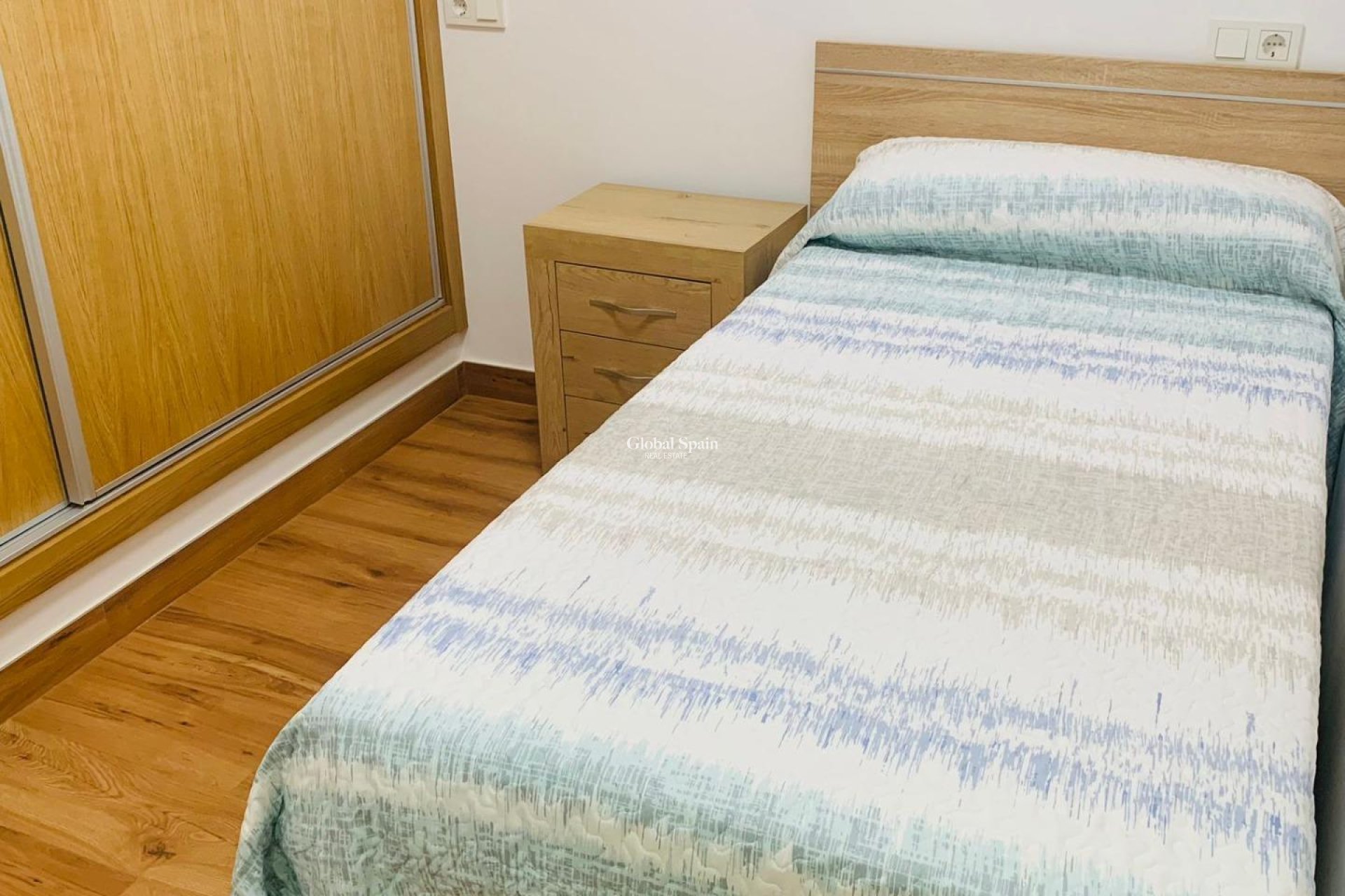 Venta - APARTAMENTO -
TORREVIEJA - Playa del Cura