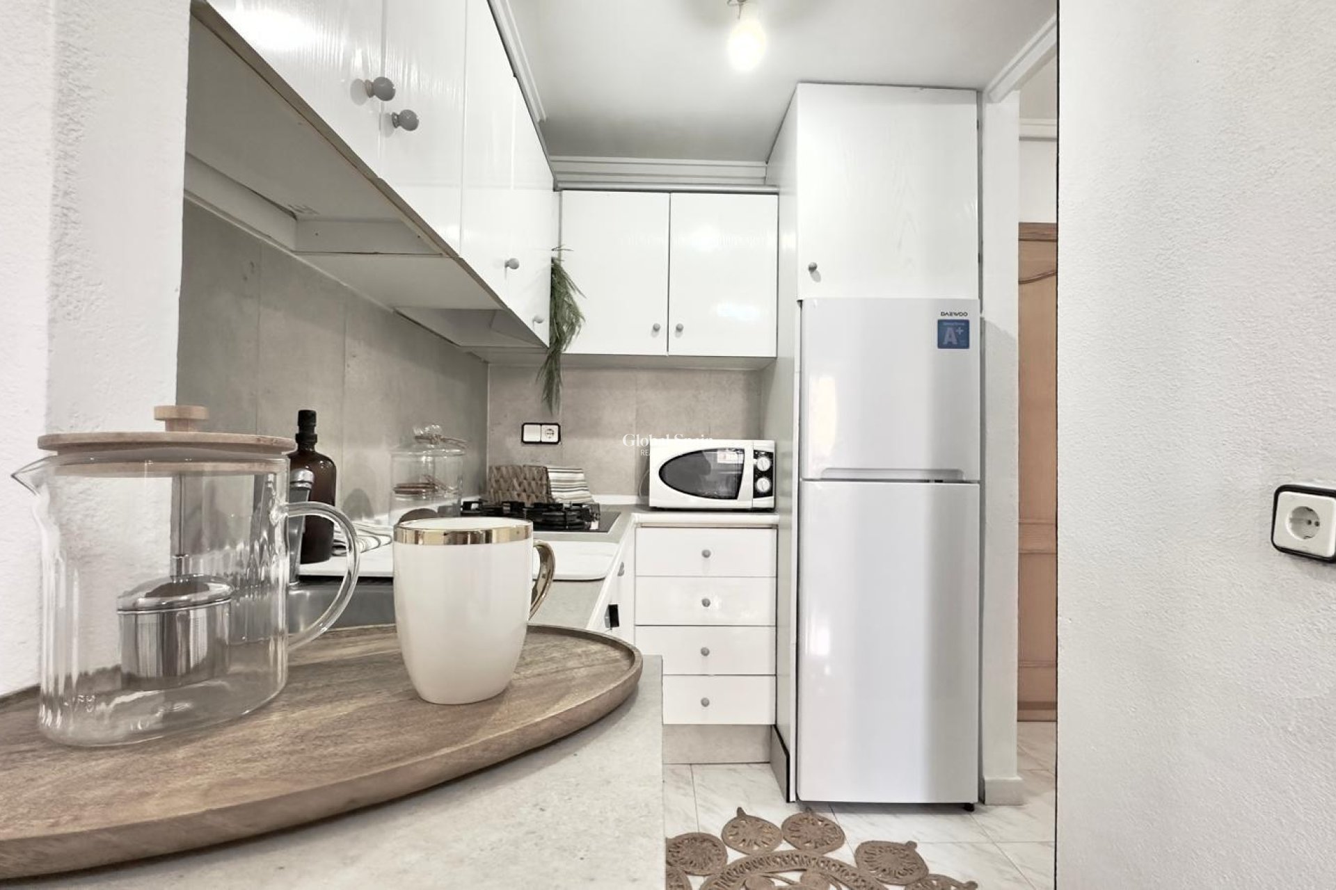 Venta - APARTAMENTO -
TORREVIEJA - Playa del Cura