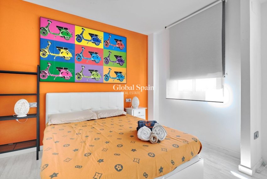 Venta - APARTAMENTO -
TORREVIEJA - Playa del Cura