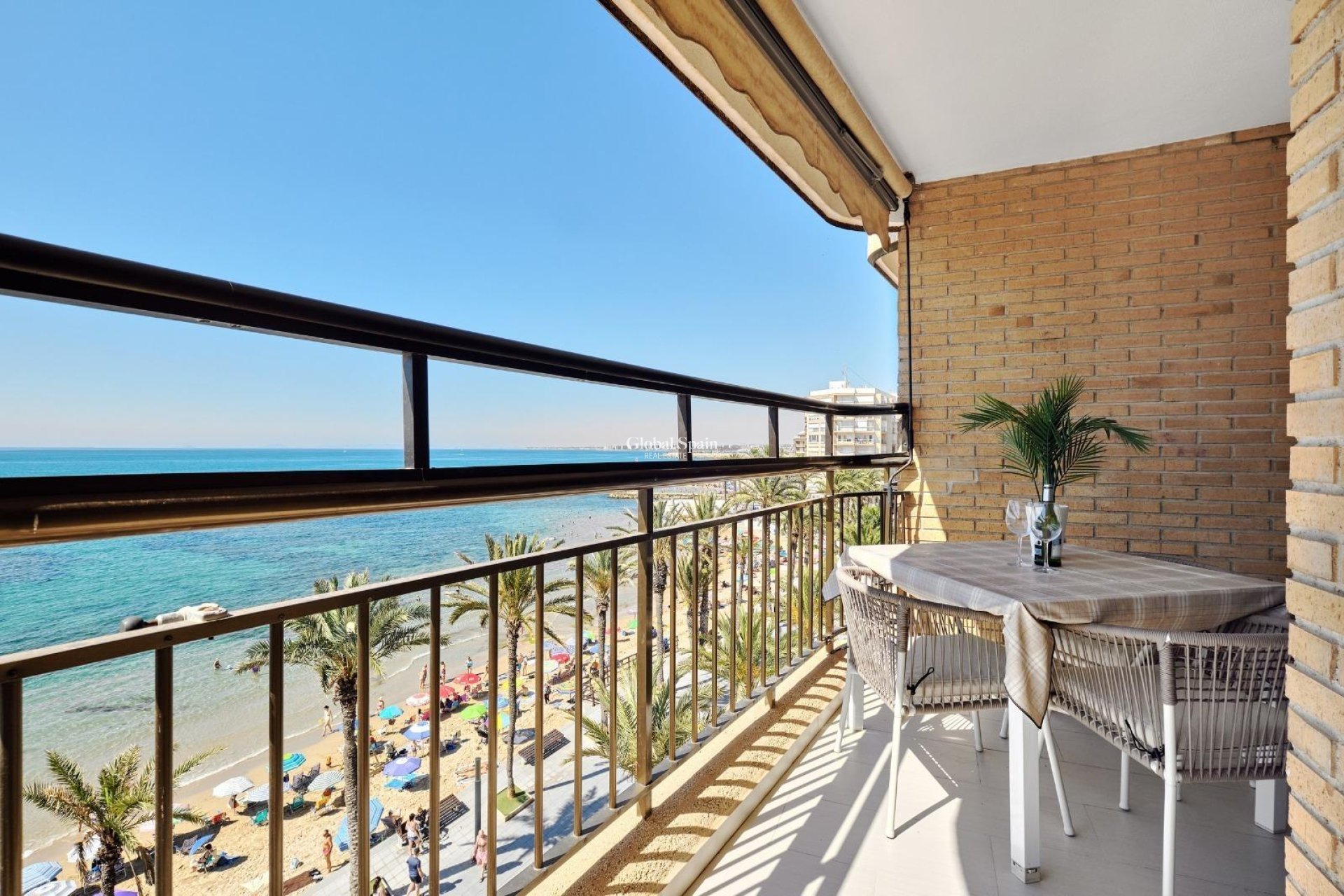 Venta - APARTAMENTO -
TORREVIEJA - Playa del Cura