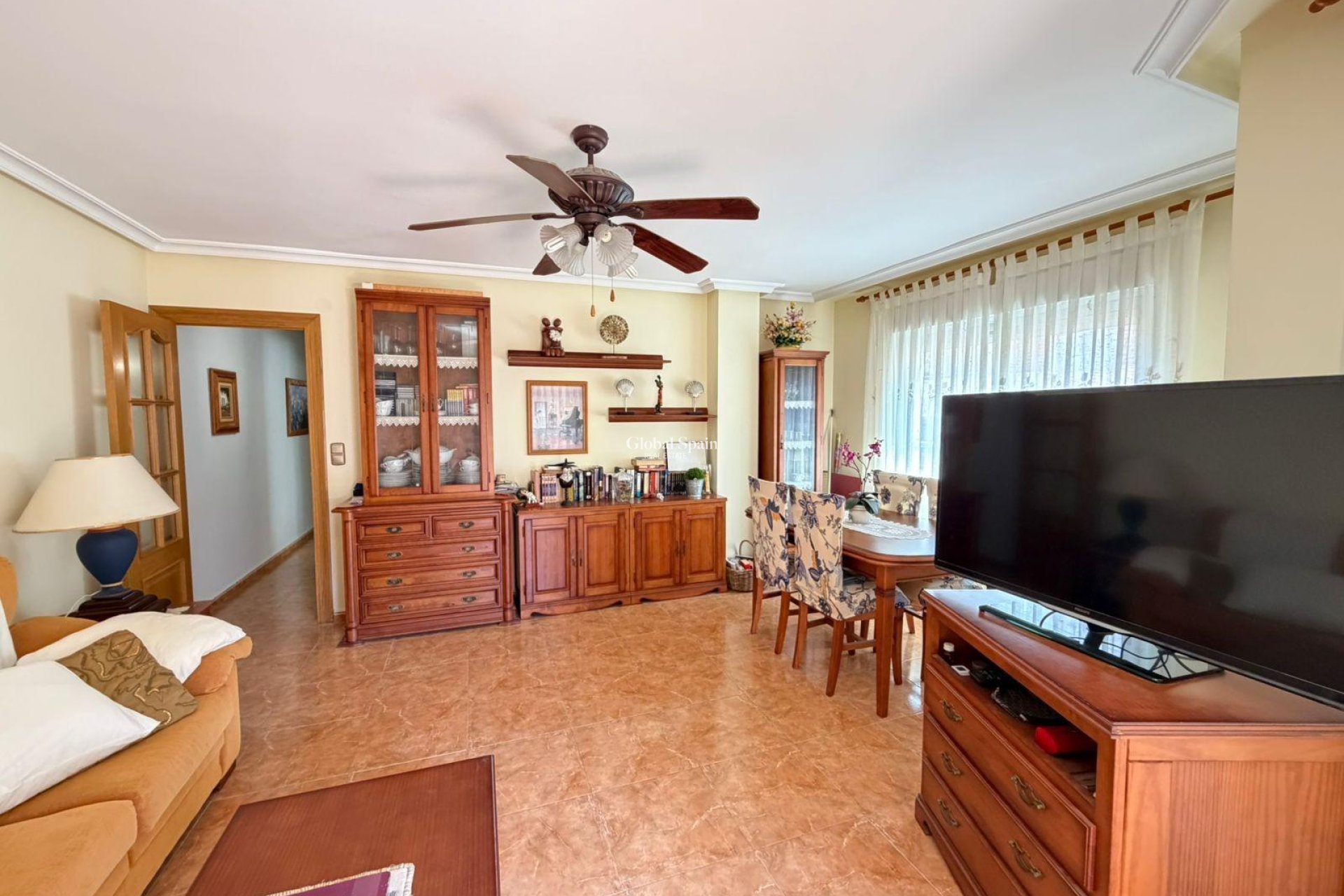 Venta - APARTAMENTO -
TORREVIEJA - Playa del Cura