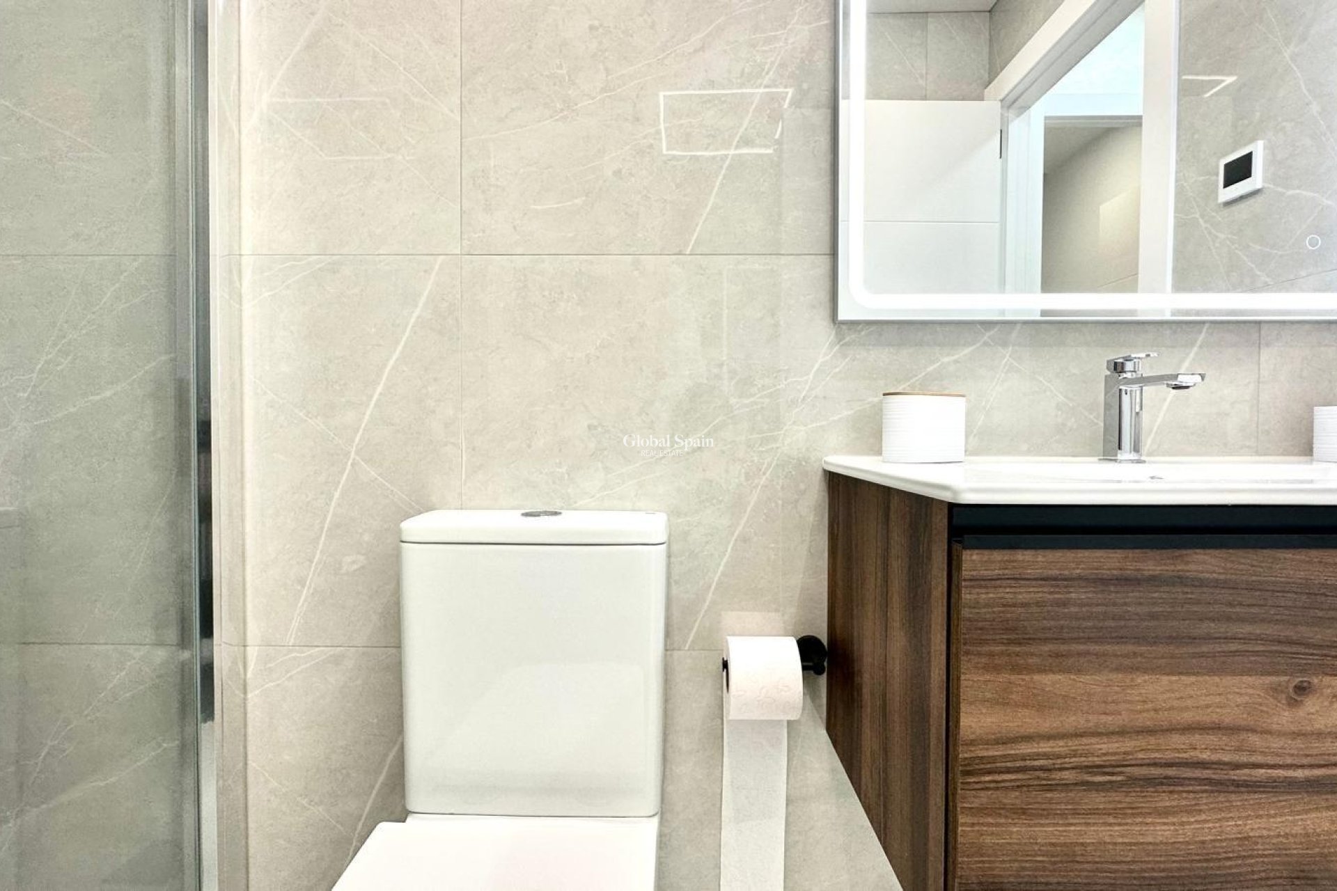 Venta - APARTAMENTO -
TORREVIEJA - Playa del Cura