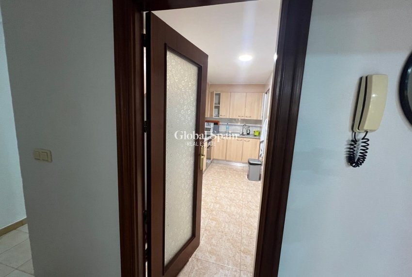 Venta - APARTAMENTO -
TORREVIEJA - Playa del Cura