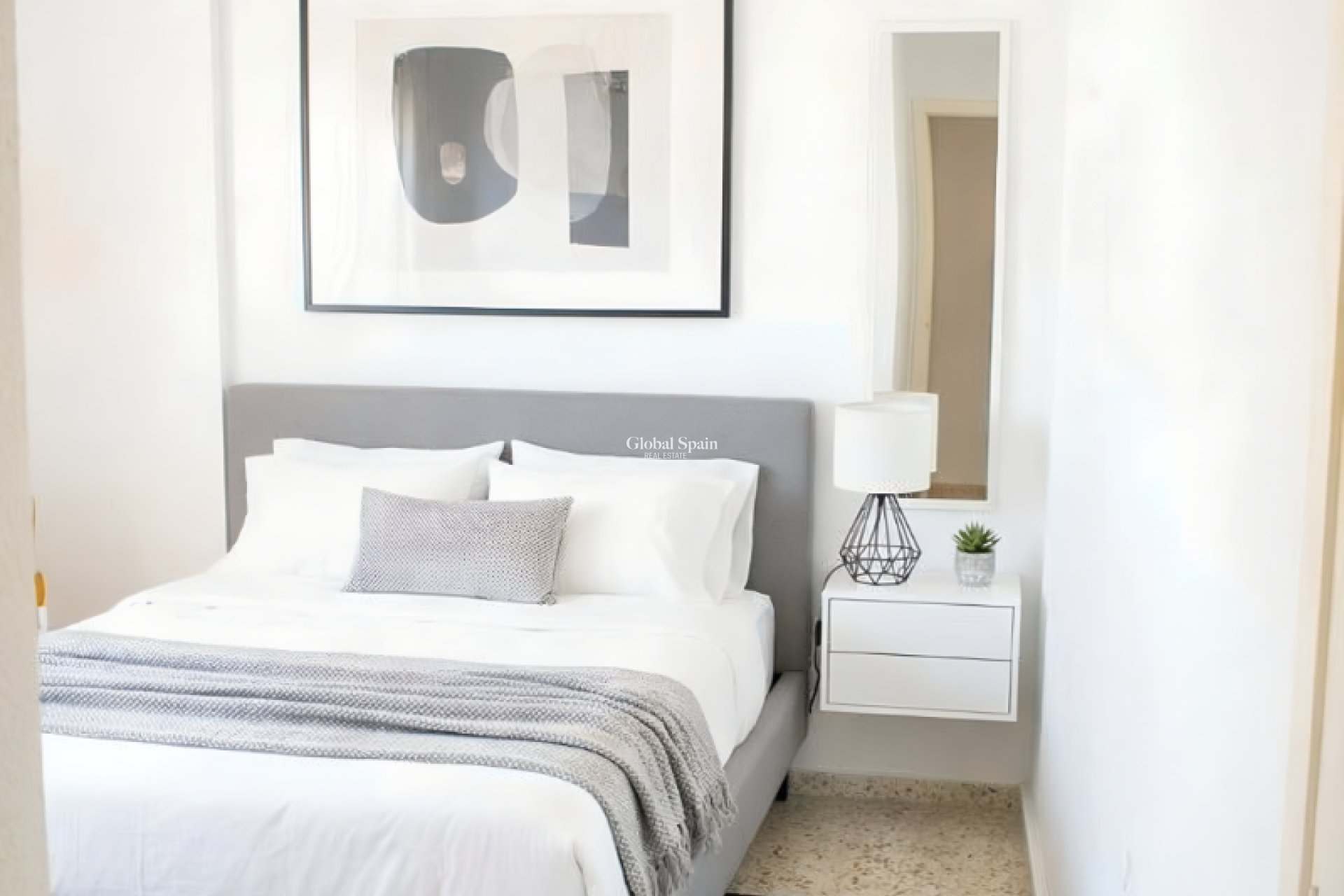 Venta - APARTAMENTO -
TORREVIEJA - Playa del Cura