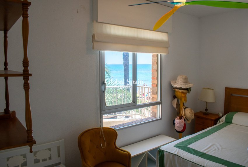 Venta - APARTAMENTO -
TORREVIEJA - Playa del Cura