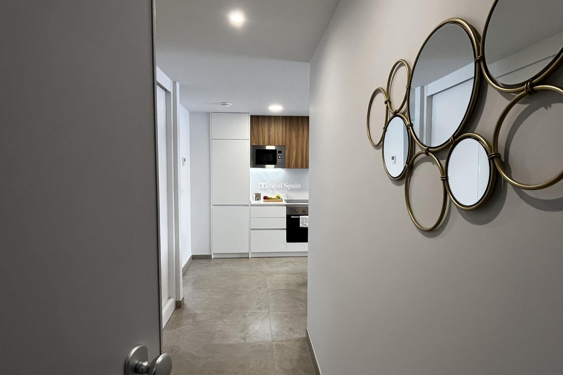 Venta - APARTAMENTO -
TORREVIEJA - Playa del Cura