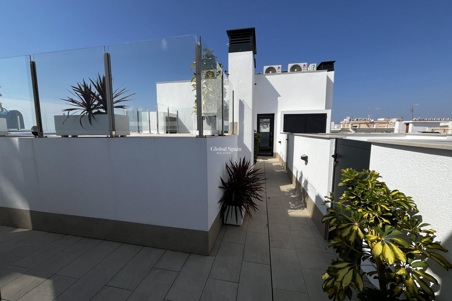 Venta - APARTAMENTO -
TORREVIEJA - Playa del Cura