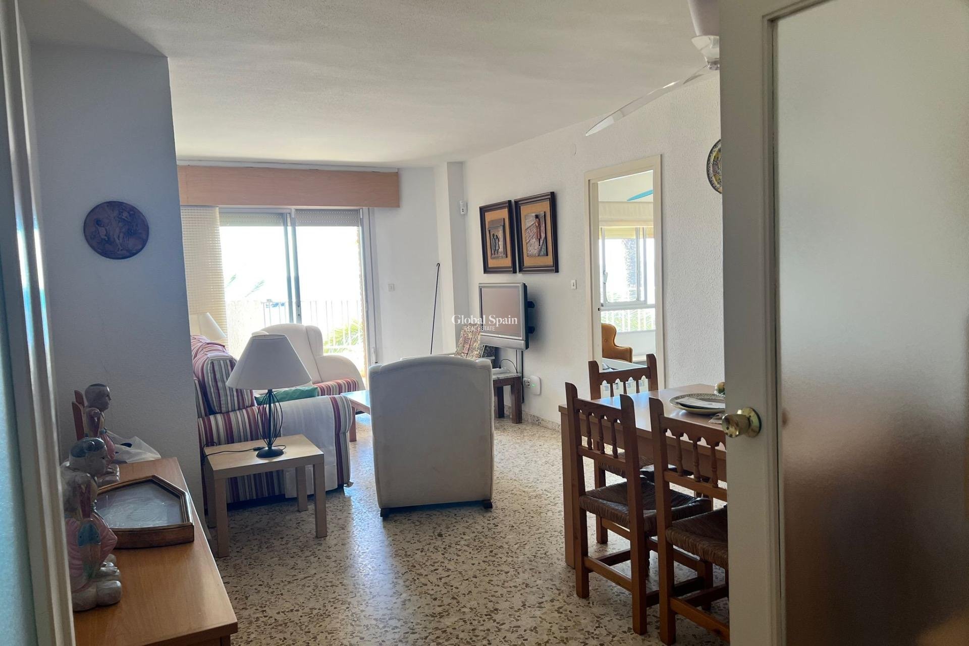 Venta - APARTAMENTO -
TORREVIEJA - Playa del Cura