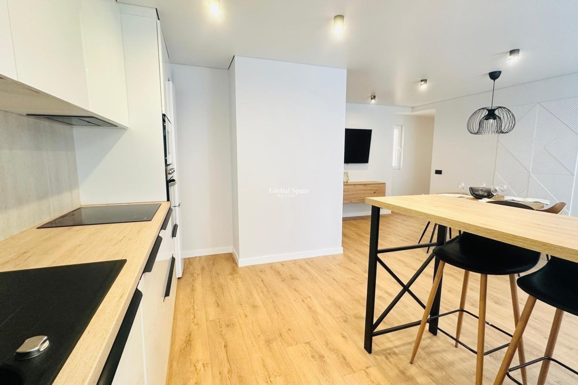 Venta - APARTAMENTO -
TORREVIEJA - Playa del Cura
