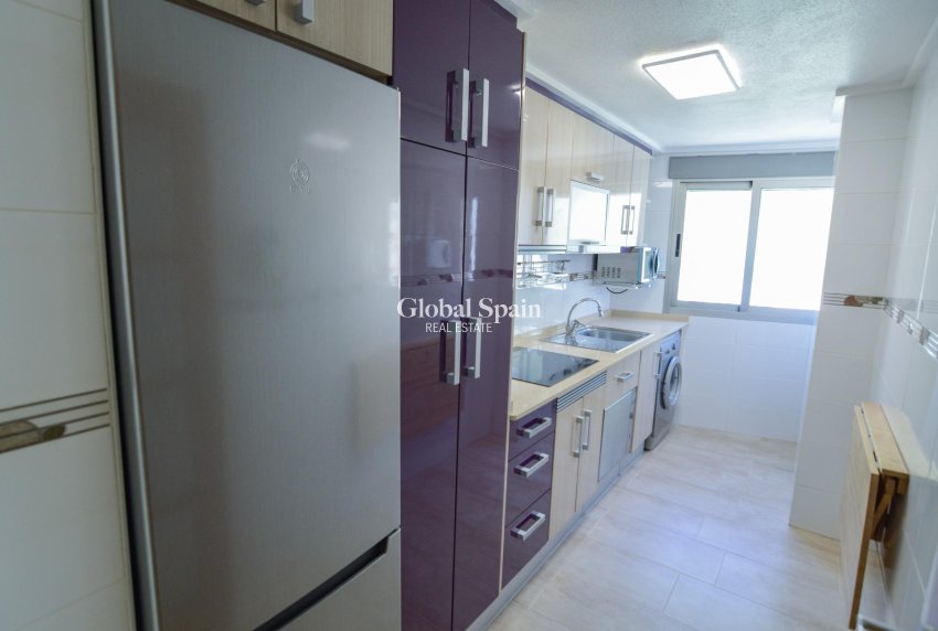 Venta - APARTAMENTO -
TORREVIEJA - Playa del Cura