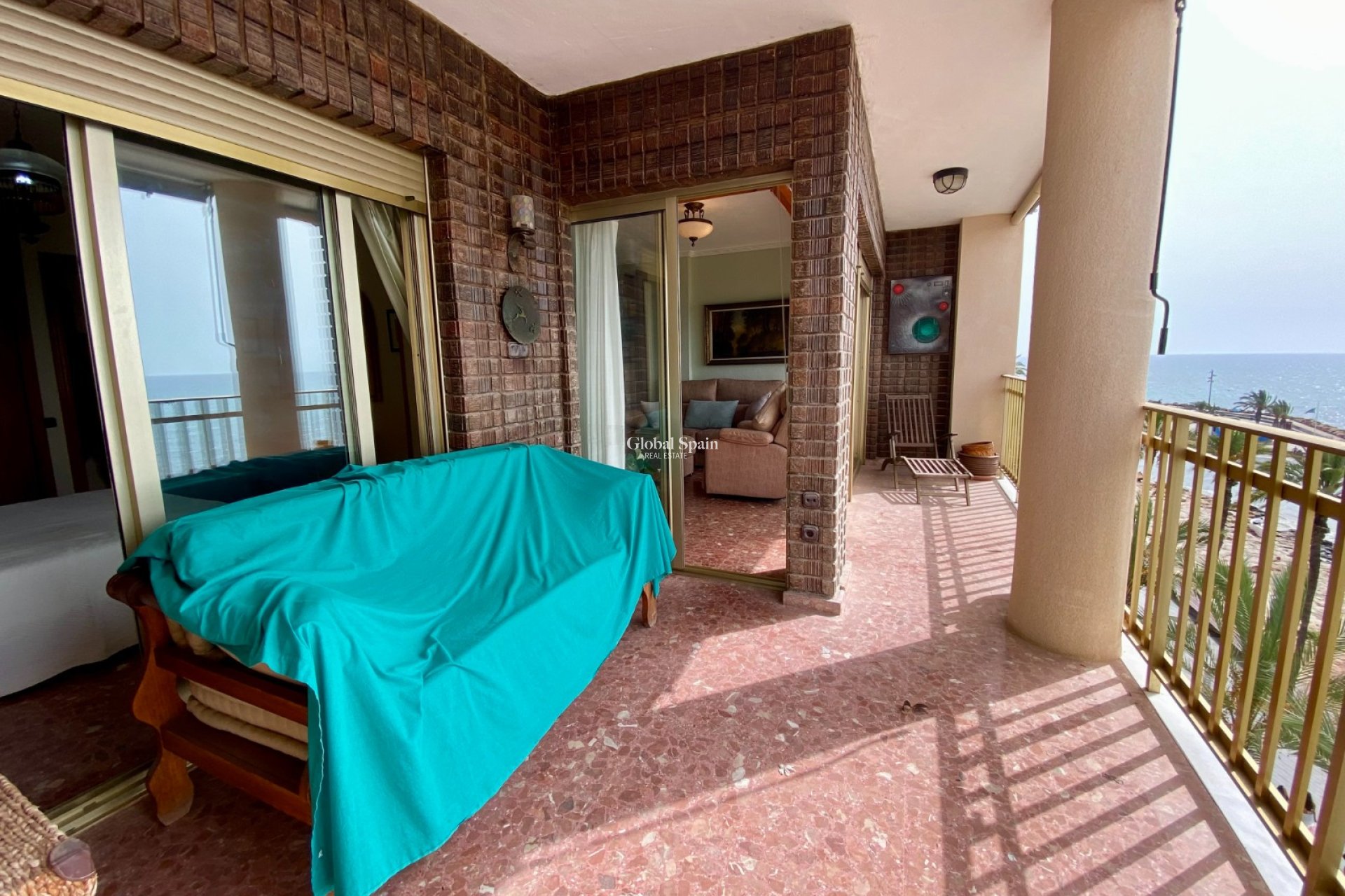Venta - APARTAMENTO -
TORREVIEJA - Playa del Cura