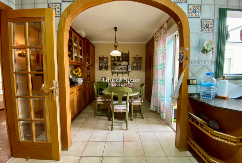 Venta - APARTAMENTO -
TORREVIEJA - Playa del Cura