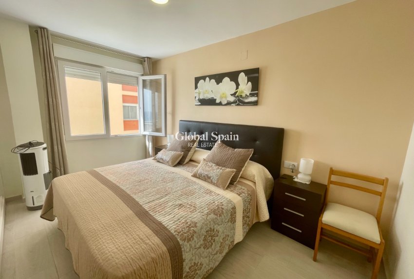 Venta - APARTAMENTO -
TORREVIEJA - Playa del Cura