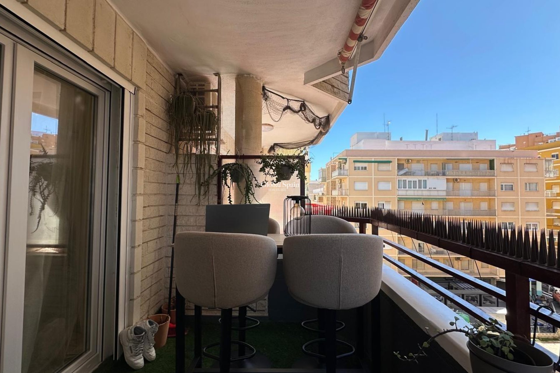 Venta - APARTAMENTO -
TORREVIEJA - Playa del Cura