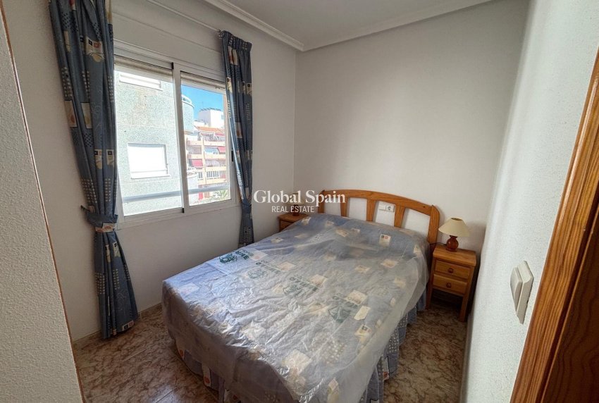 Venta - APARTAMENTO -
TORREVIEJA - Playa del Cura