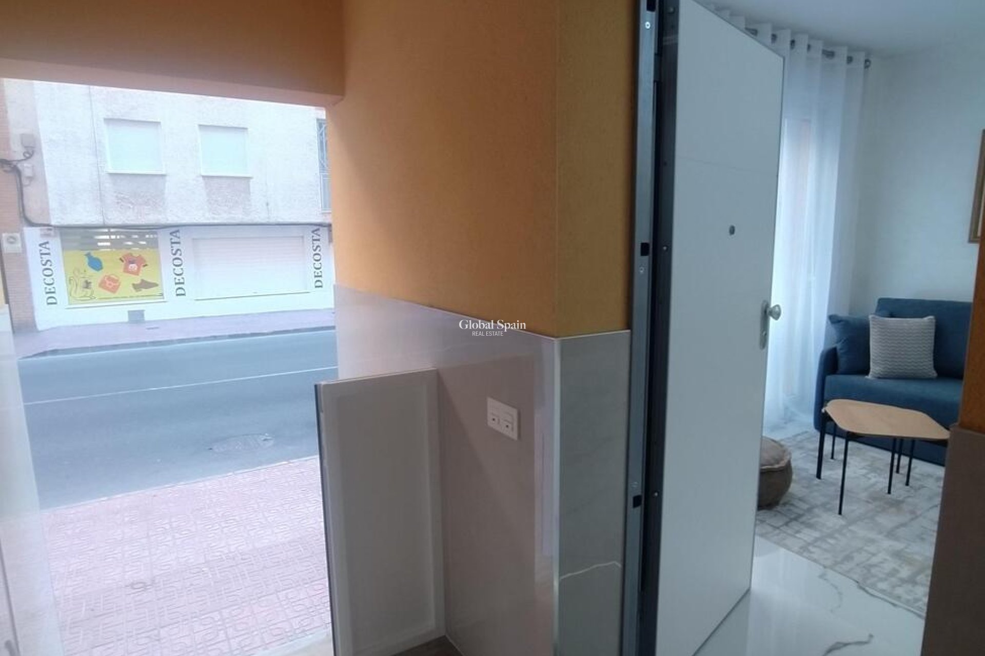 Venta - APARTAMENTO -
TORREVIEJA - Playa del Cura