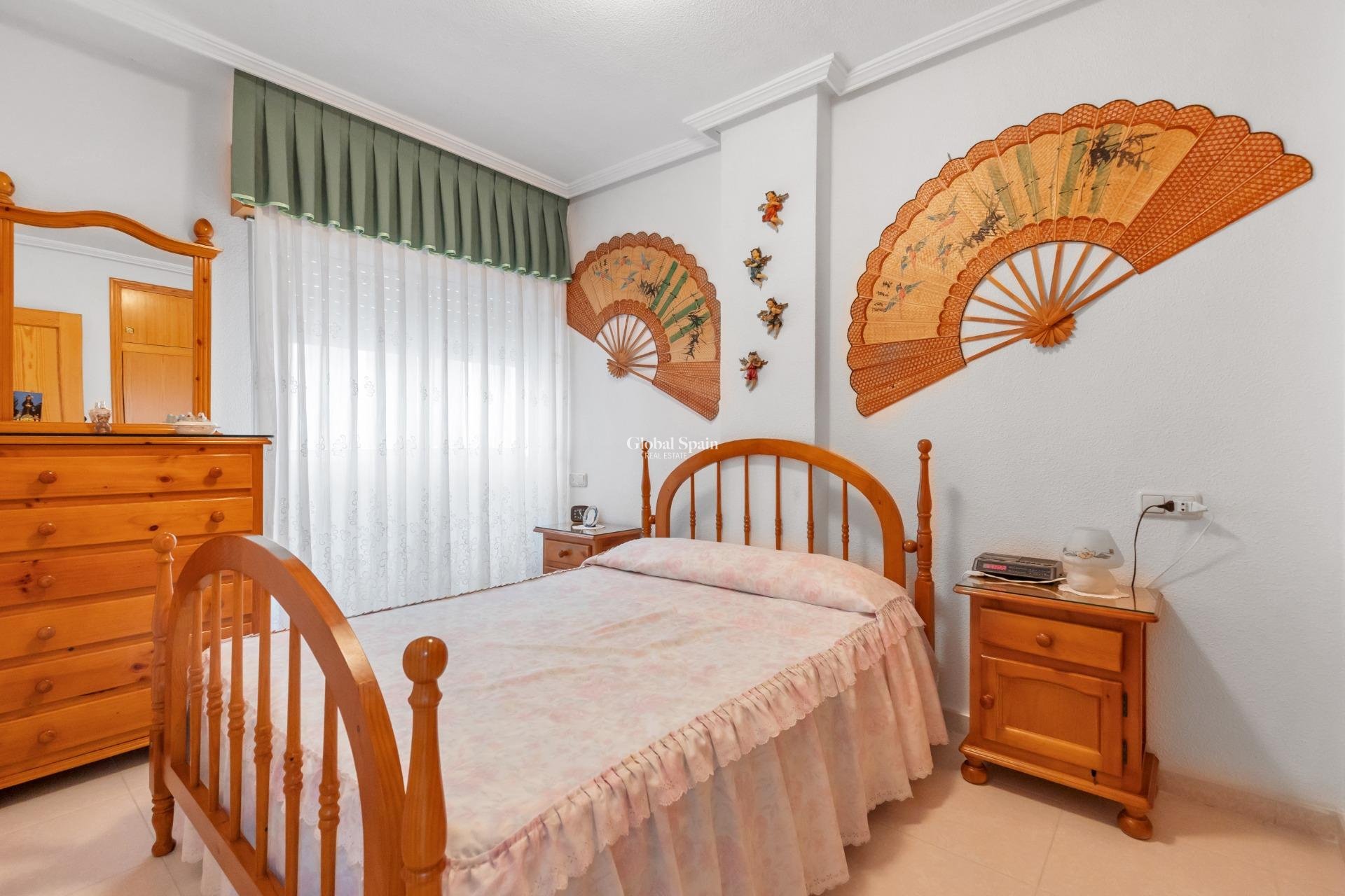 Venta - APARTAMENTO -
TORREVIEJA - Playa del cura