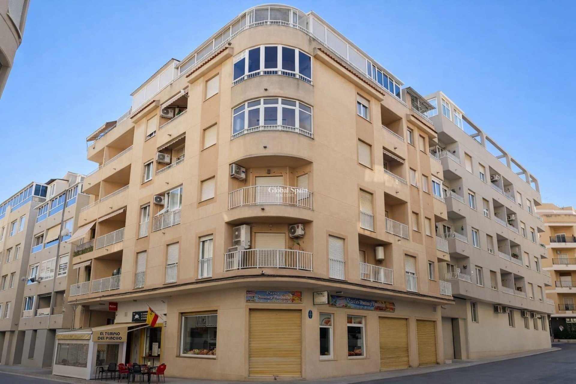Venta - APARTAMENTO -
TORREVIEJA - Playa del Cura