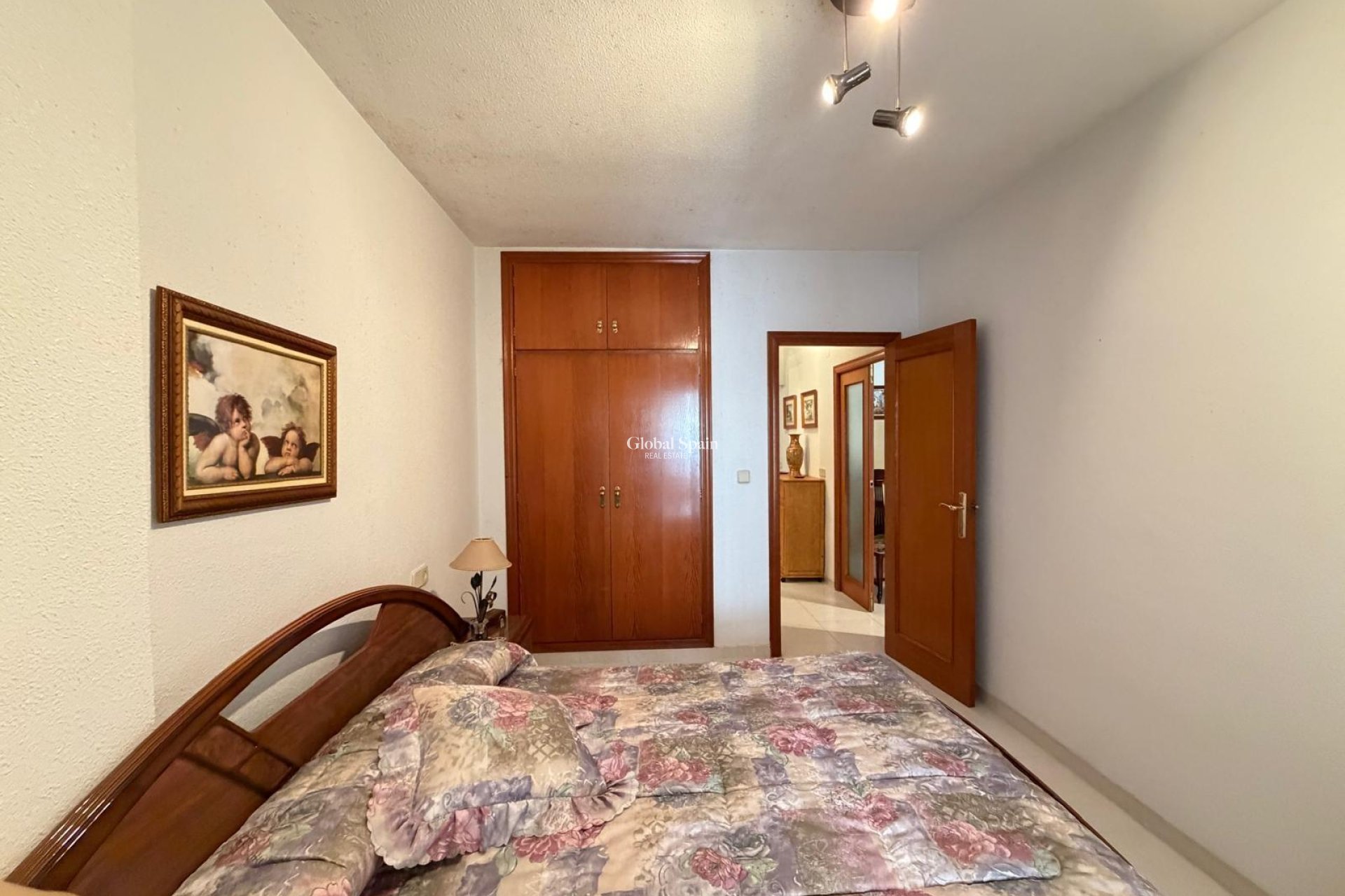 Venta - APARTAMENTO -
TORREVIEJA - Playa del Cura