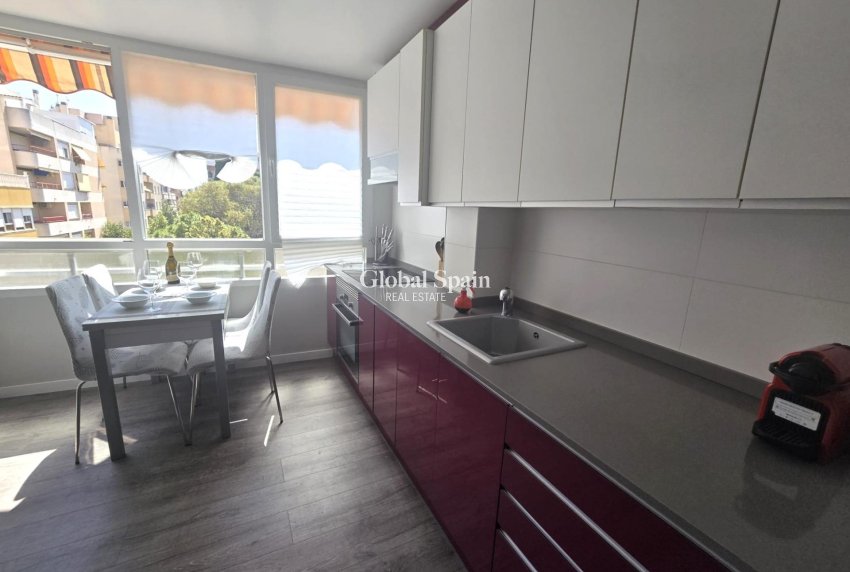 Venta - APARTAMENTO -
TORREVIEJA - Playa del Cura