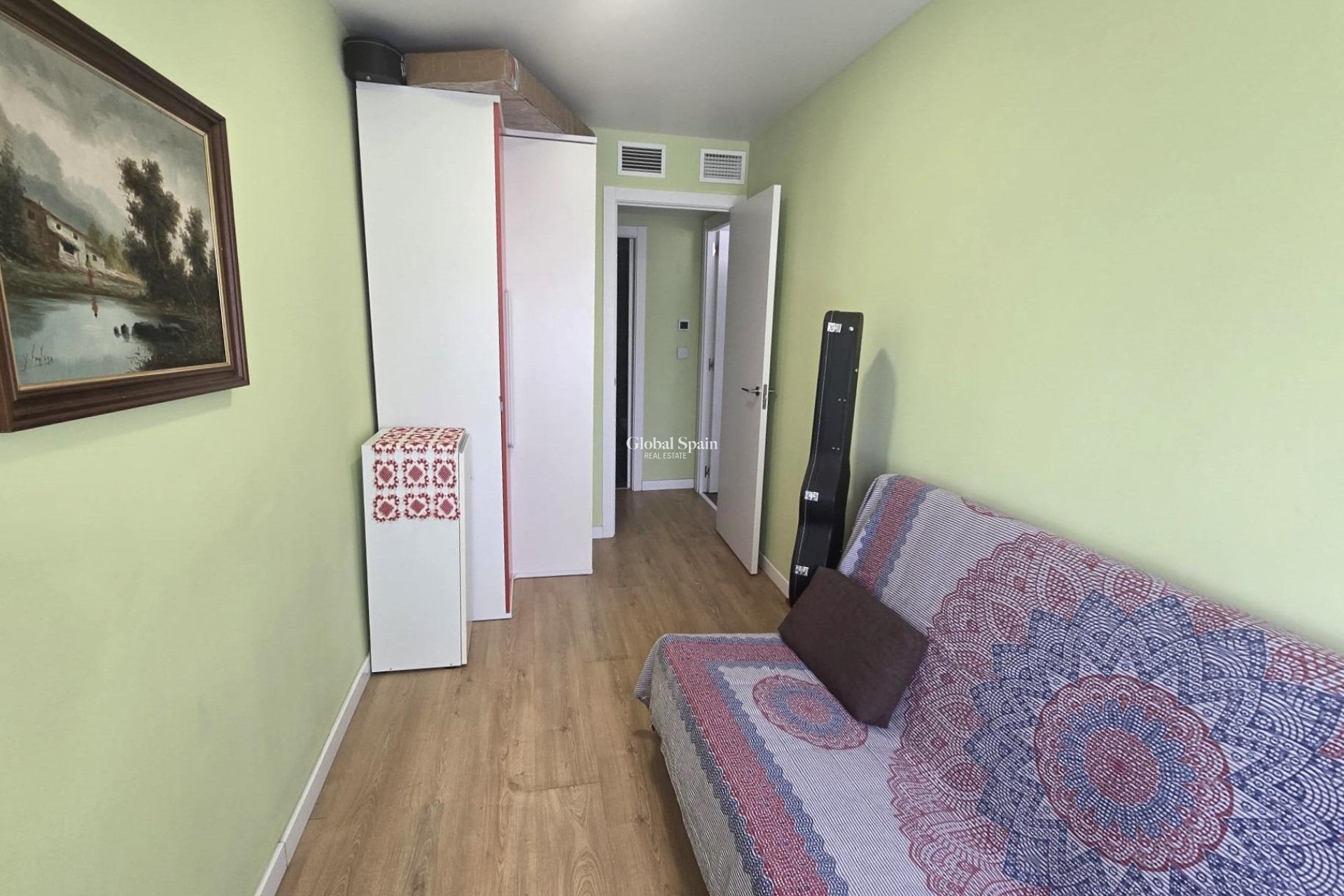 Venta - APARTAMENTO -
TORREVIEJA - Playa del Cura