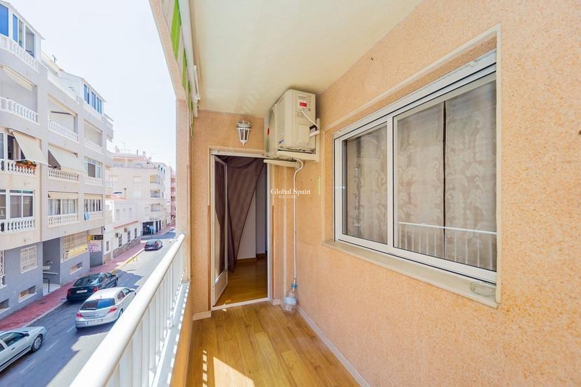 Venta - APARTAMENTO -
TORREVIEJA - Playa del Cura