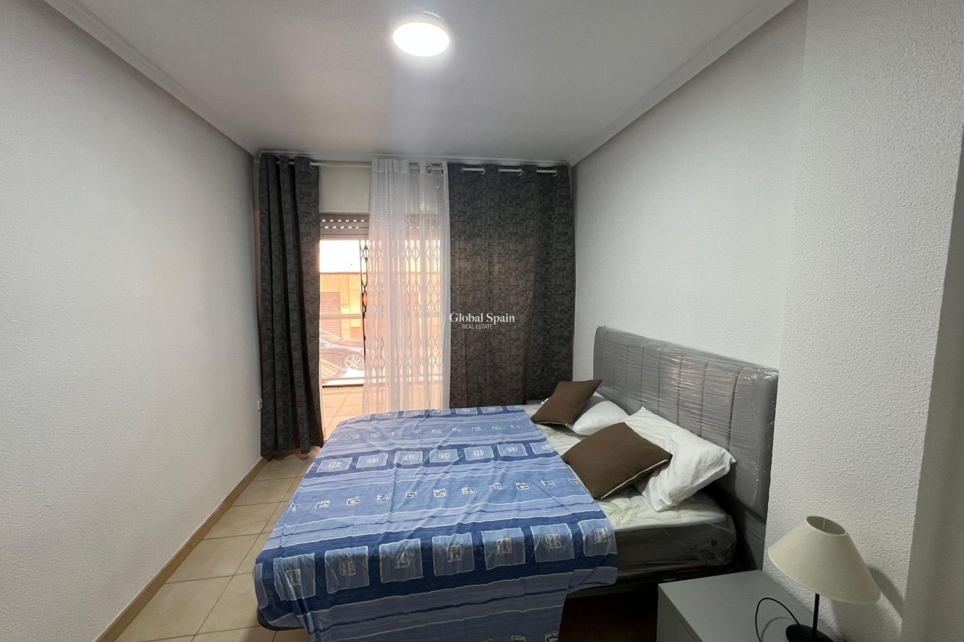 Venta - APARTAMENTO -
TORREVIEJA - Playa del Cura