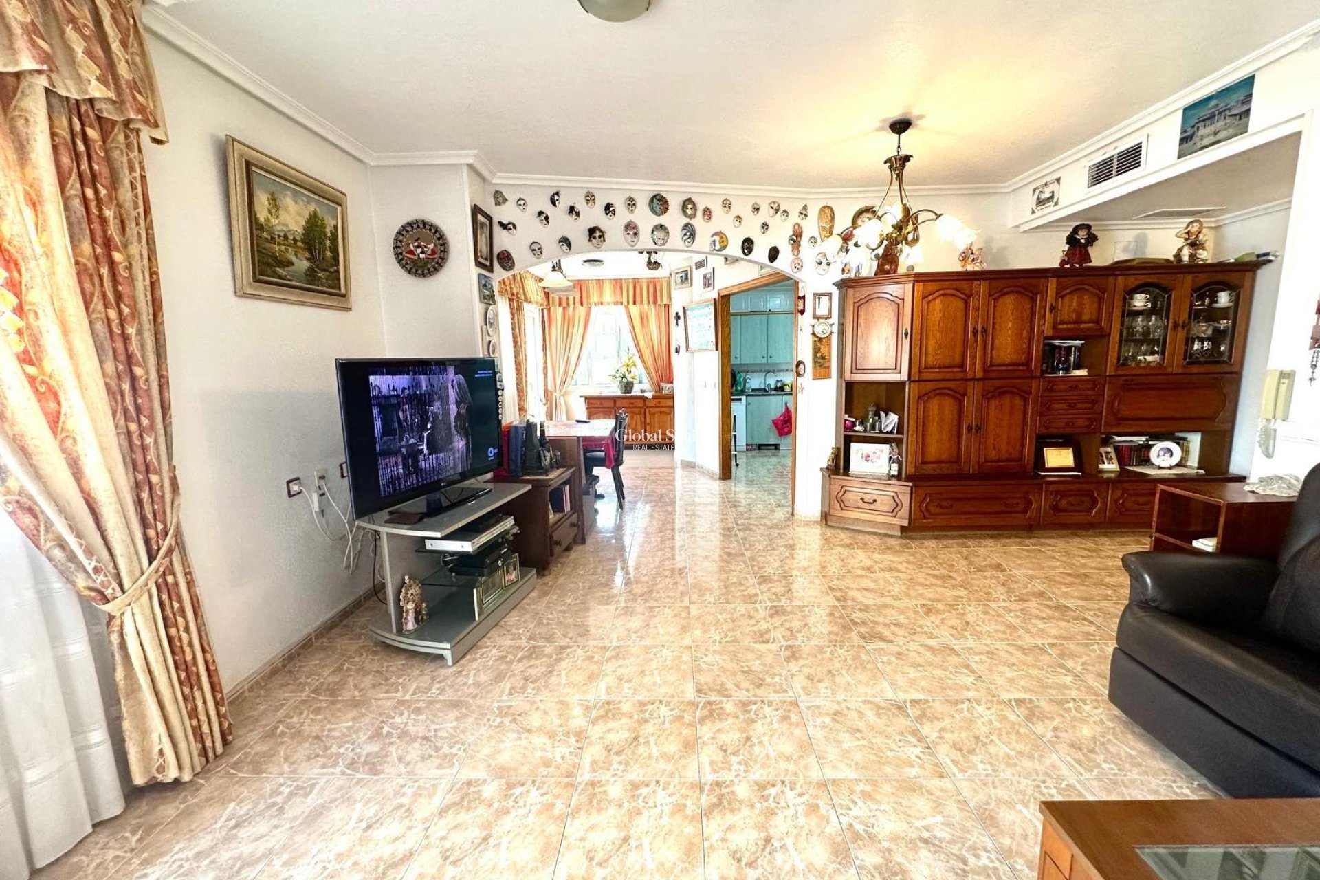 Venta - APARTAMENTO -
TORREVIEJA - Playa del Cura