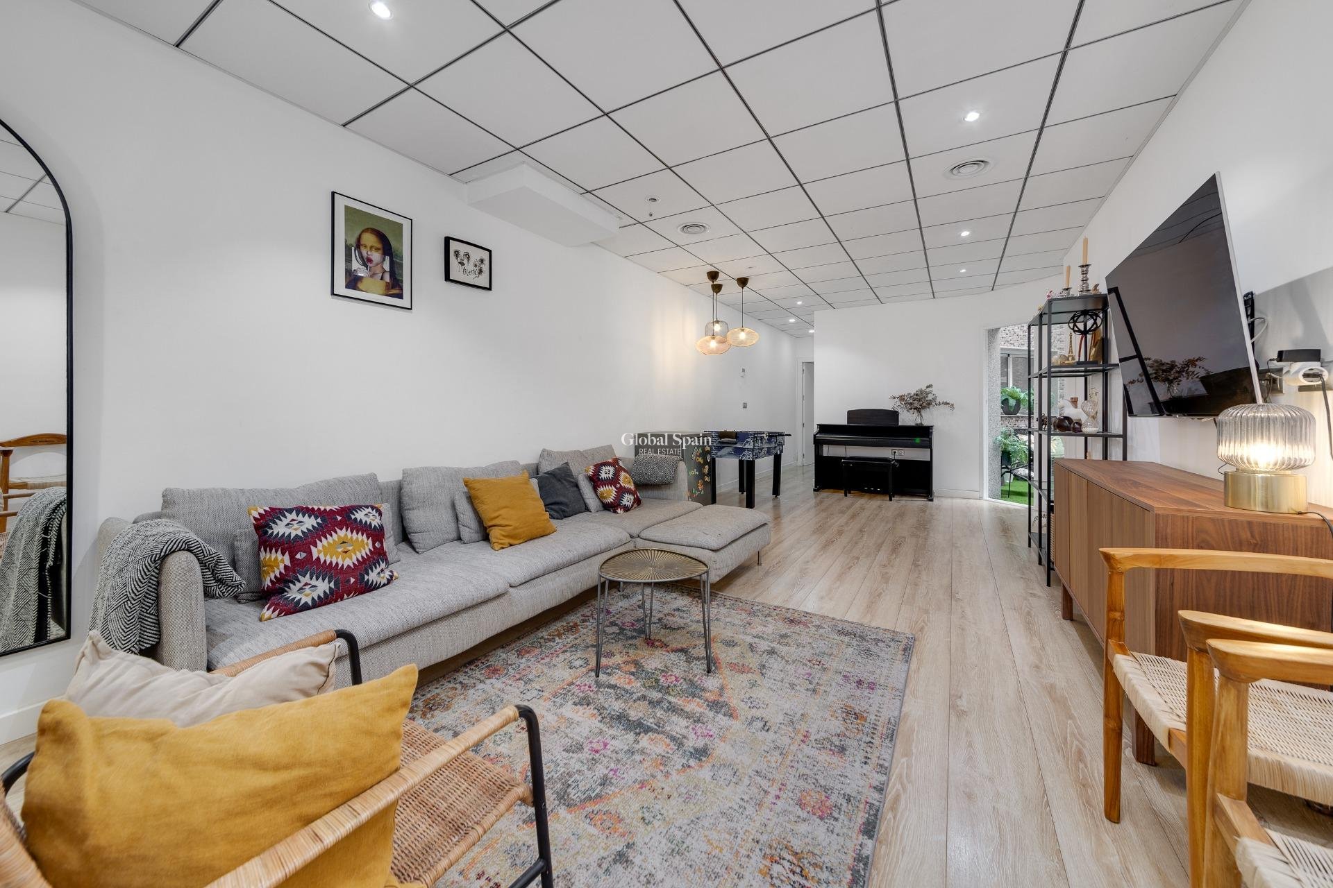 Venta - APARTAMENTO -
TORREVIEJA - Playa del Cura