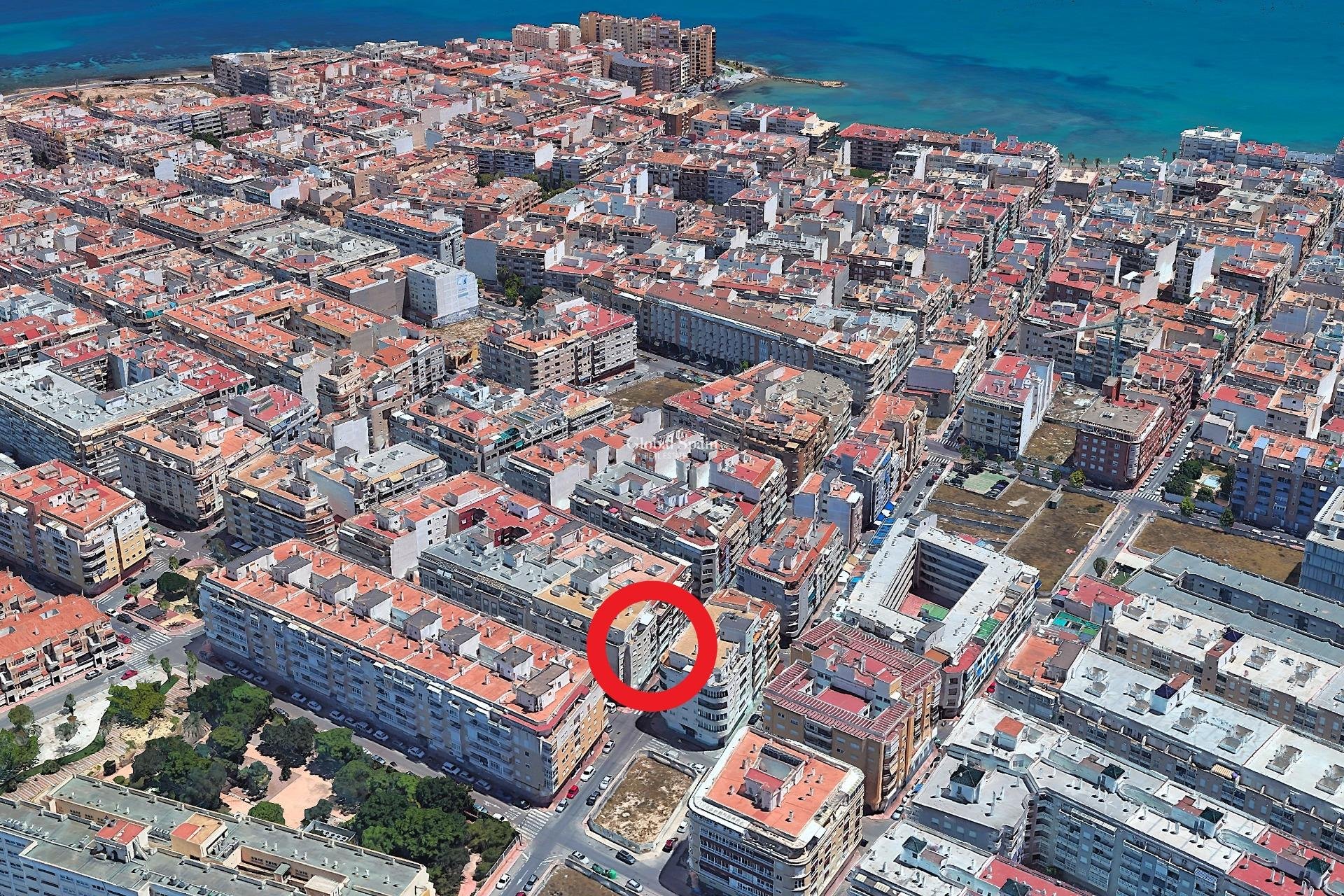Venta - APARTAMENTO -
TORREVIEJA - Playa del Cura