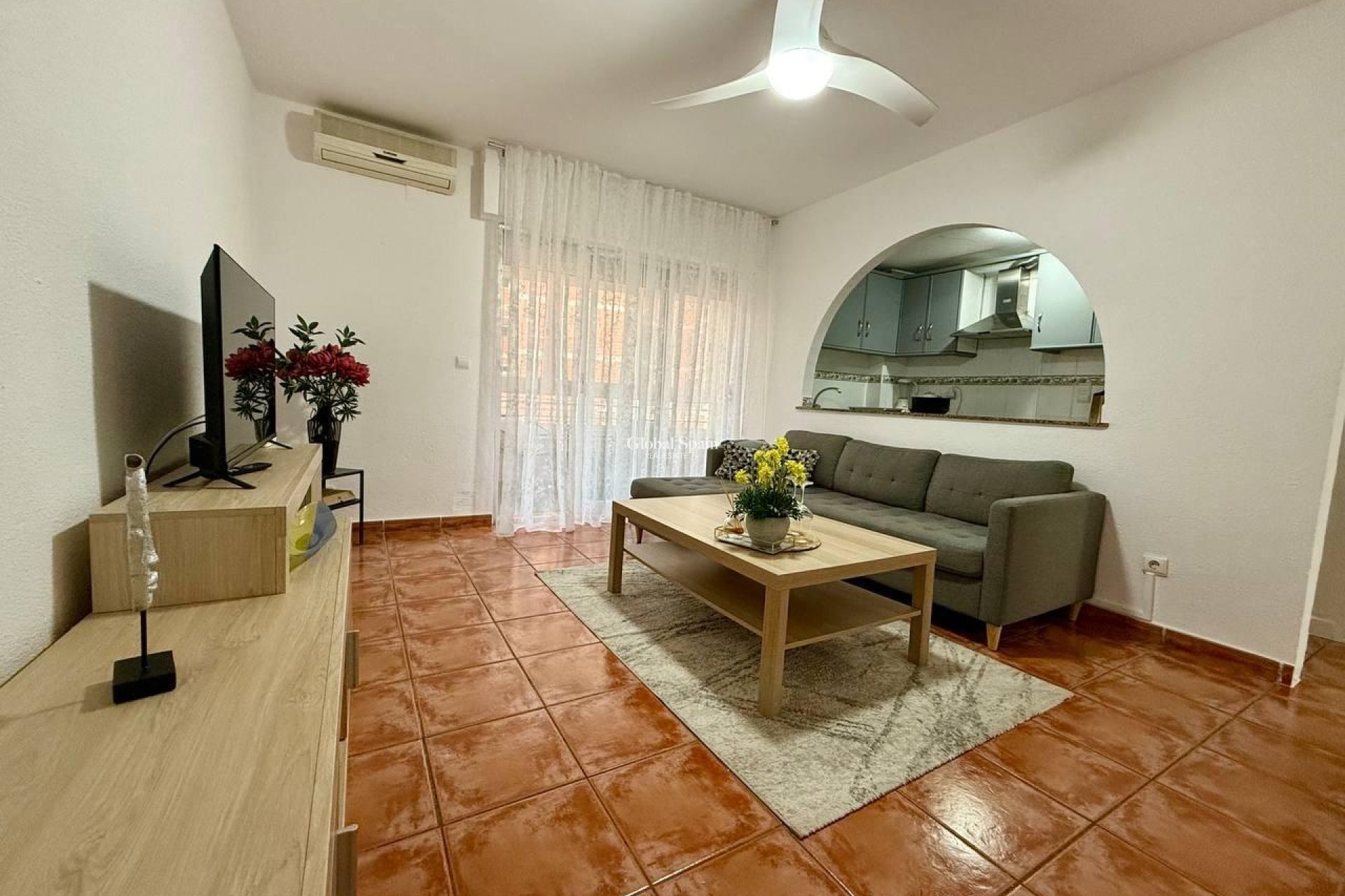 Venta - APARTAMENTO -
TORREVIEJA - Playa del Cura