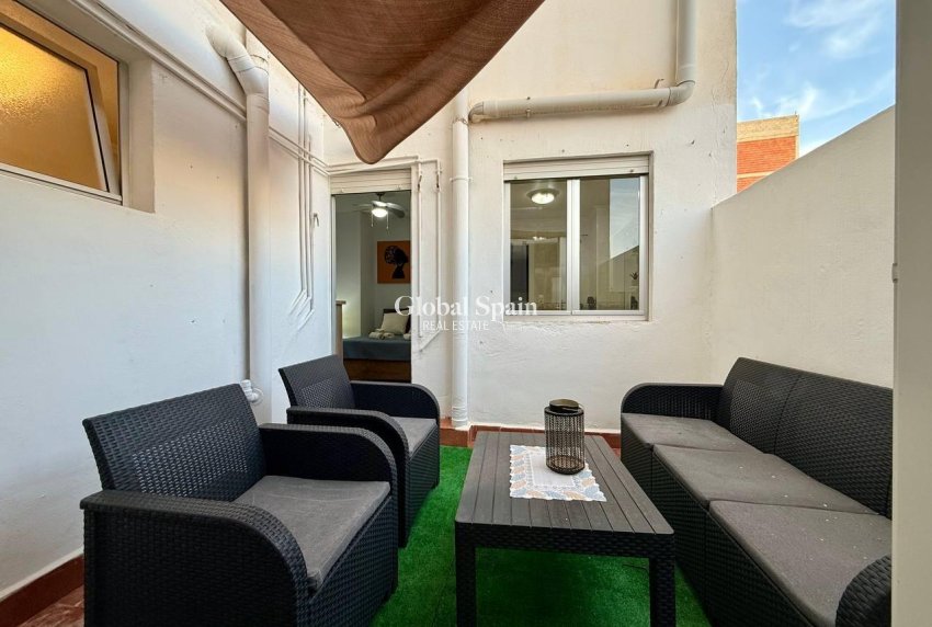 Venta - APARTAMENTO -
TORREVIEJA - Playa del Cura