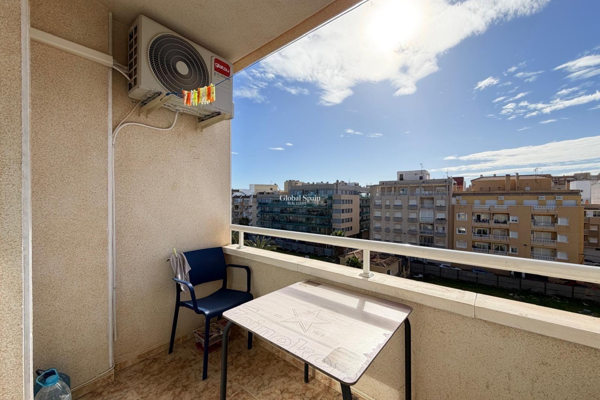 Venta - APARTAMENTO -
TORREVIEJA - Playa del Cura