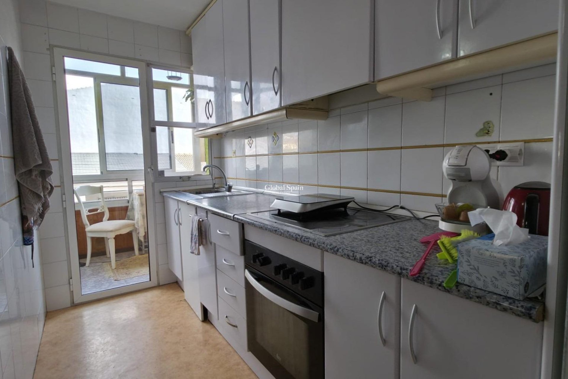 Venta - APARTAMENTO -
TORREVIEJA - Playa del Cura