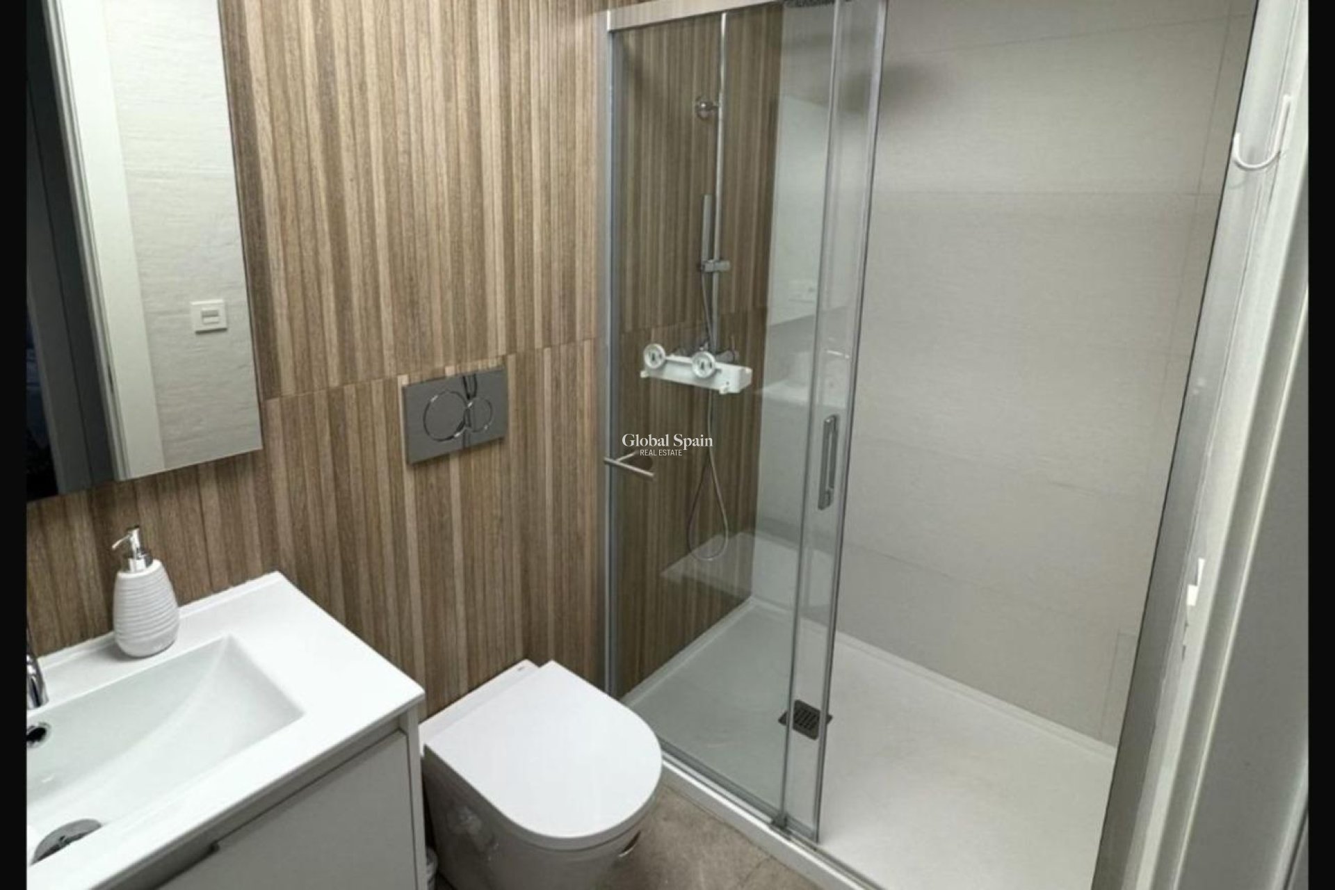 Venta - APARTAMENTO -
TORREVIEJA - Playa del Cura