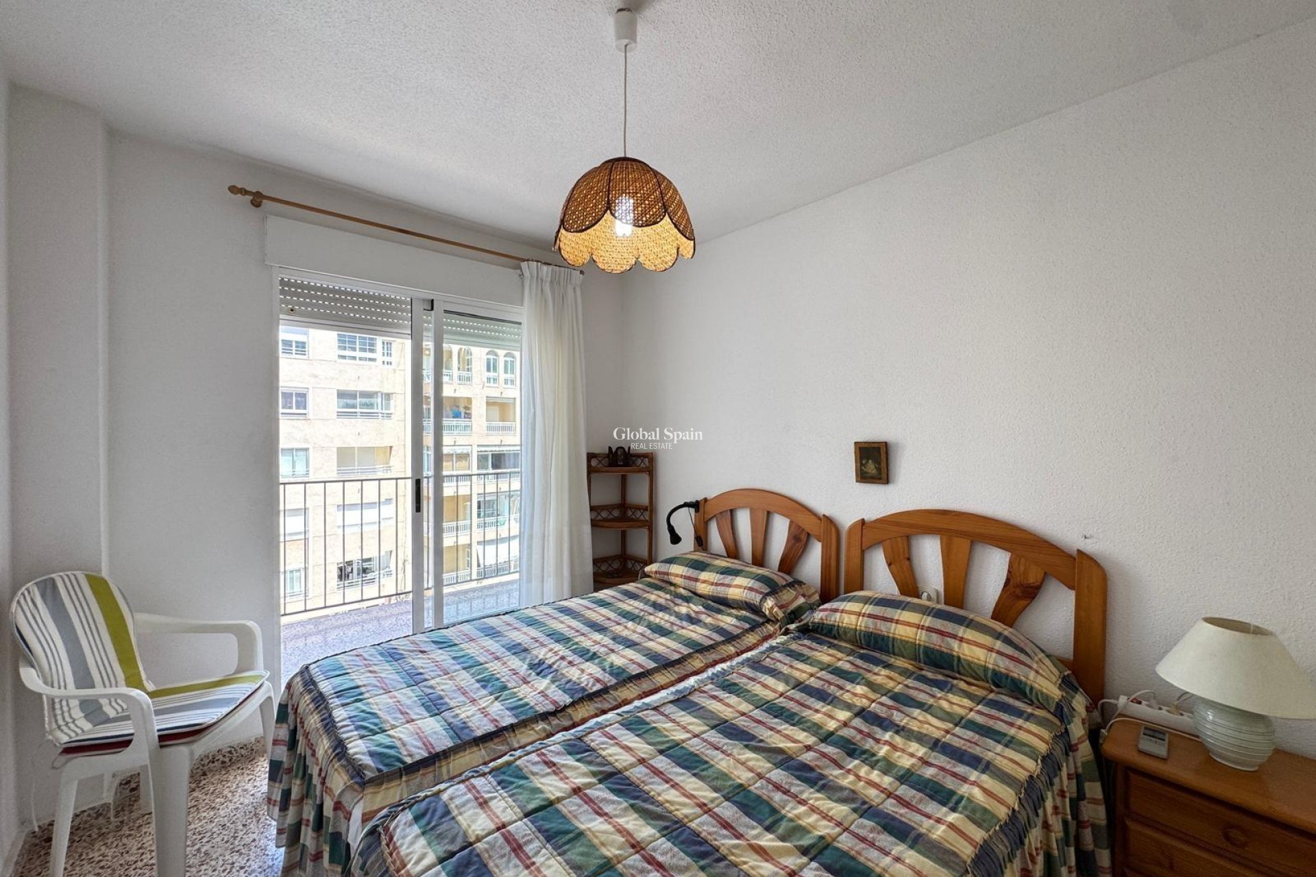 Venta - APARTAMENTO -
TORREVIEJA - Playa del Cura