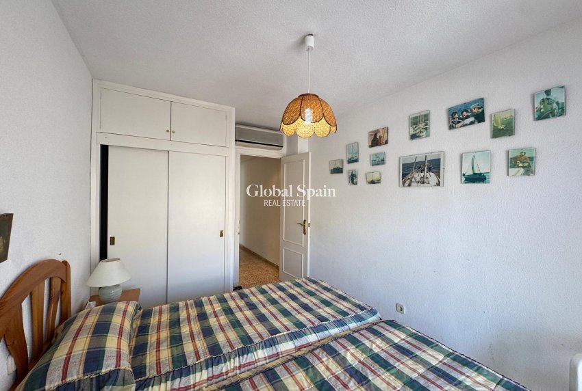 Venta - APARTAMENTO -
TORREVIEJA - Playa del Cura