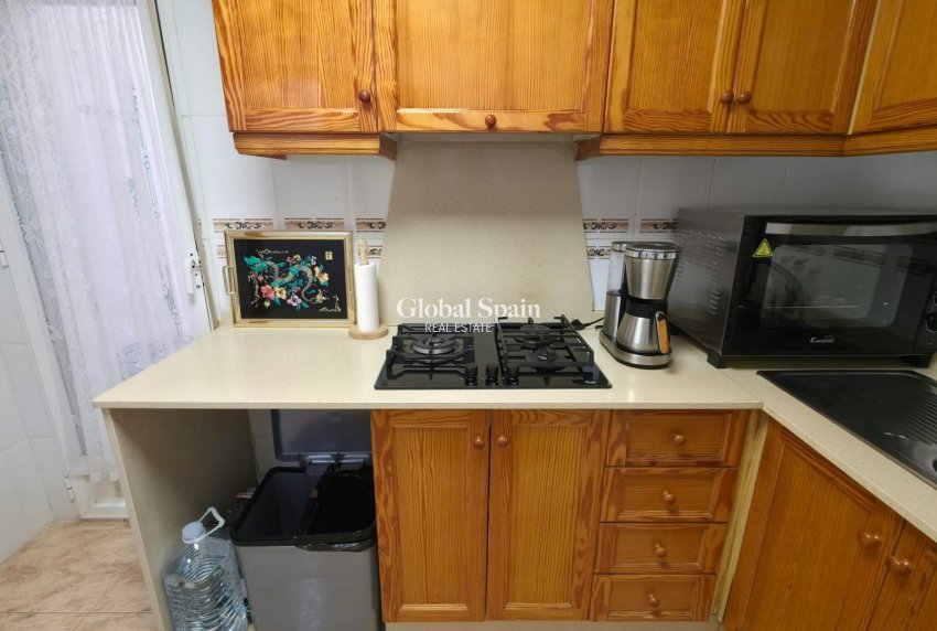Venta - APARTAMENTO -
TORREVIEJA - Playa del Cura