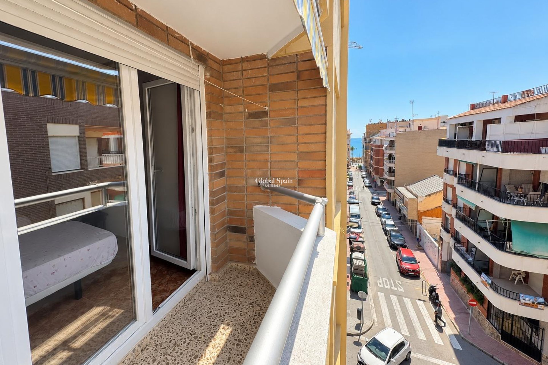 Venta - APARTAMENTO -
TORREVIEJA - Playa del cura