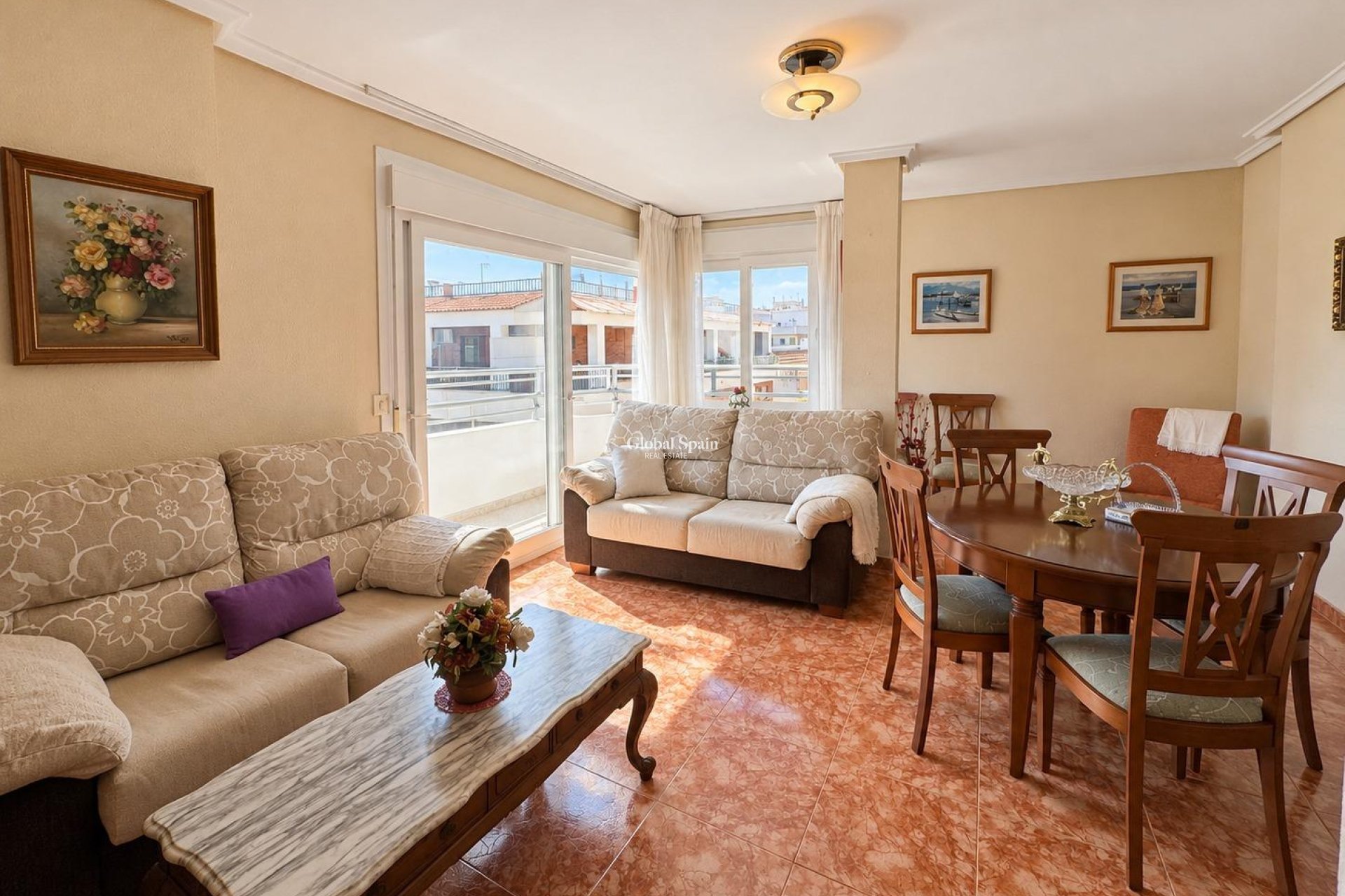Venta - APARTAMENTO -
TORREVIEJA - Playa del cura