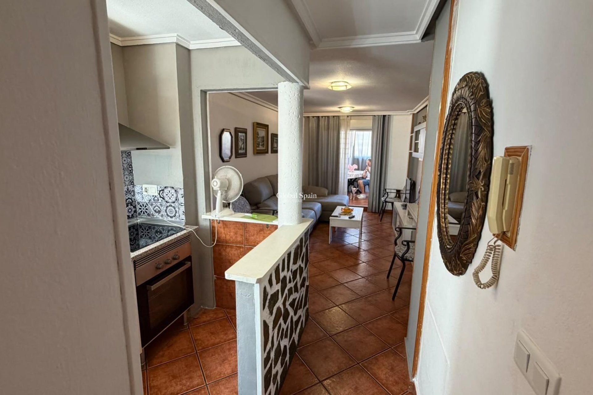 Venta - APARTAMENTO -
TORREVIEJA - Playa del Cura