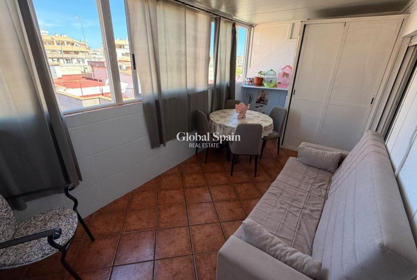 Venta - APARTAMENTO -
TORREVIEJA - Playa del Cura