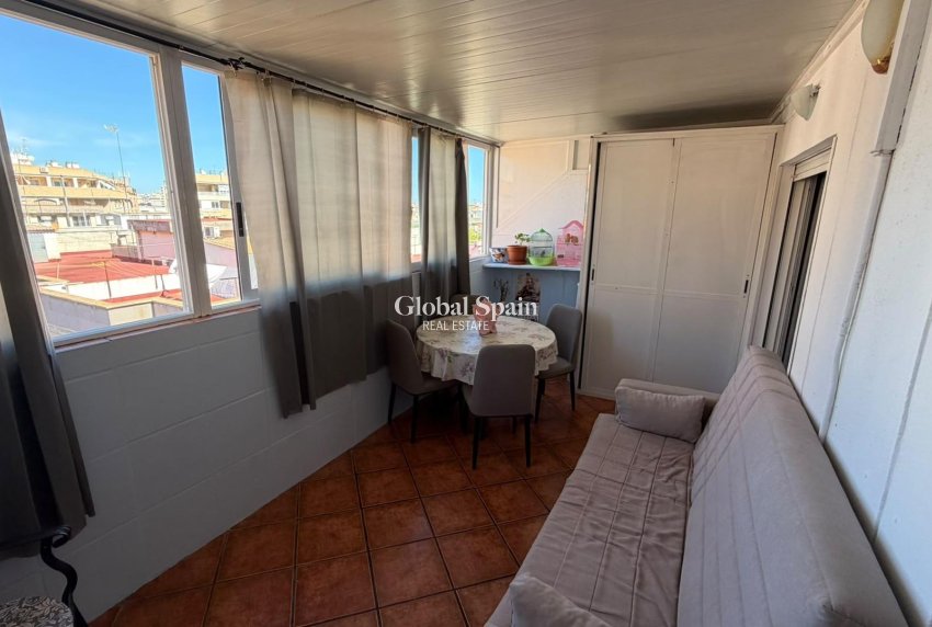 Venta - APARTAMENTO -
TORREVIEJA - Playa del Cura