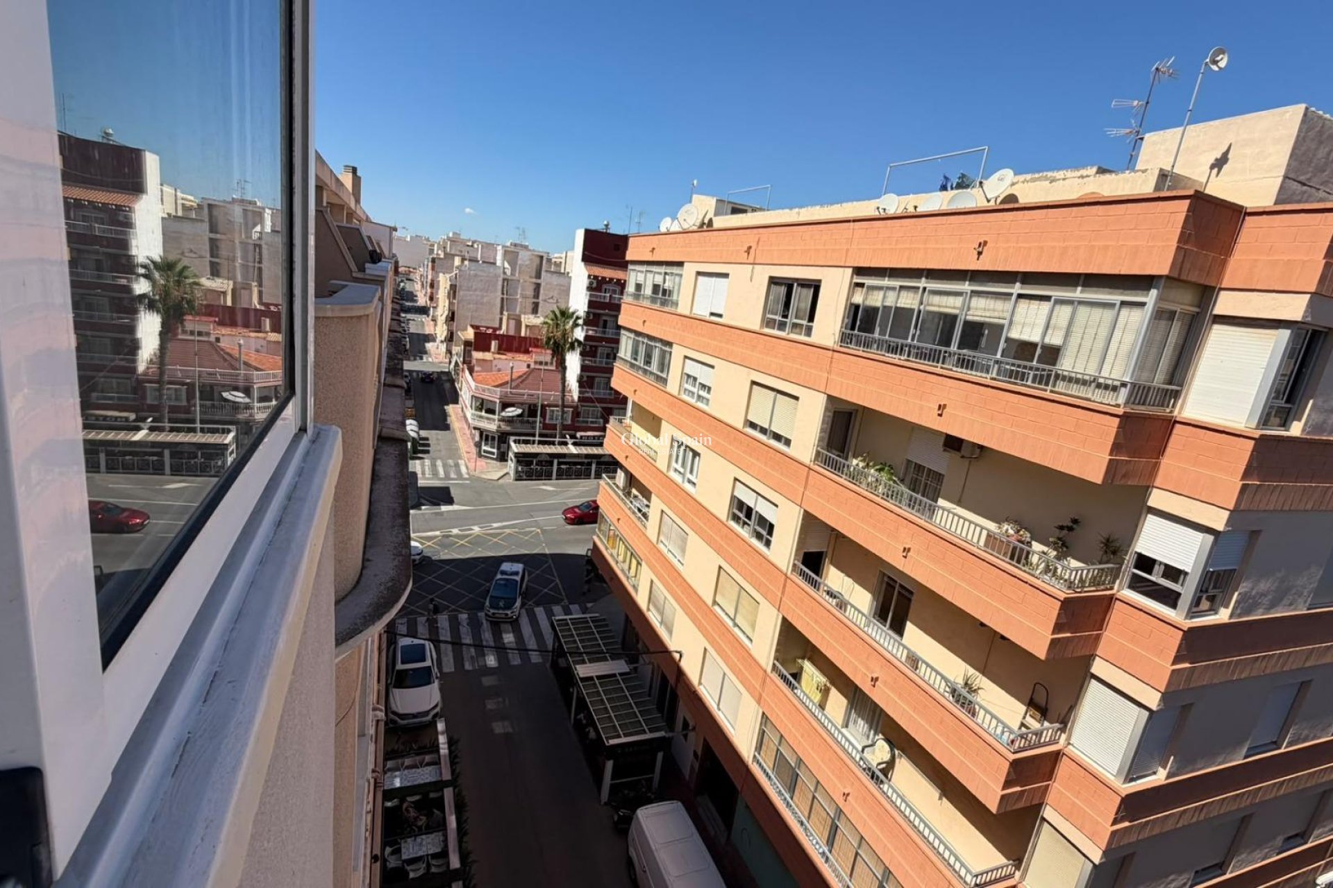 Venta - APARTAMENTO -
TORREVIEJA - Playa del Cura