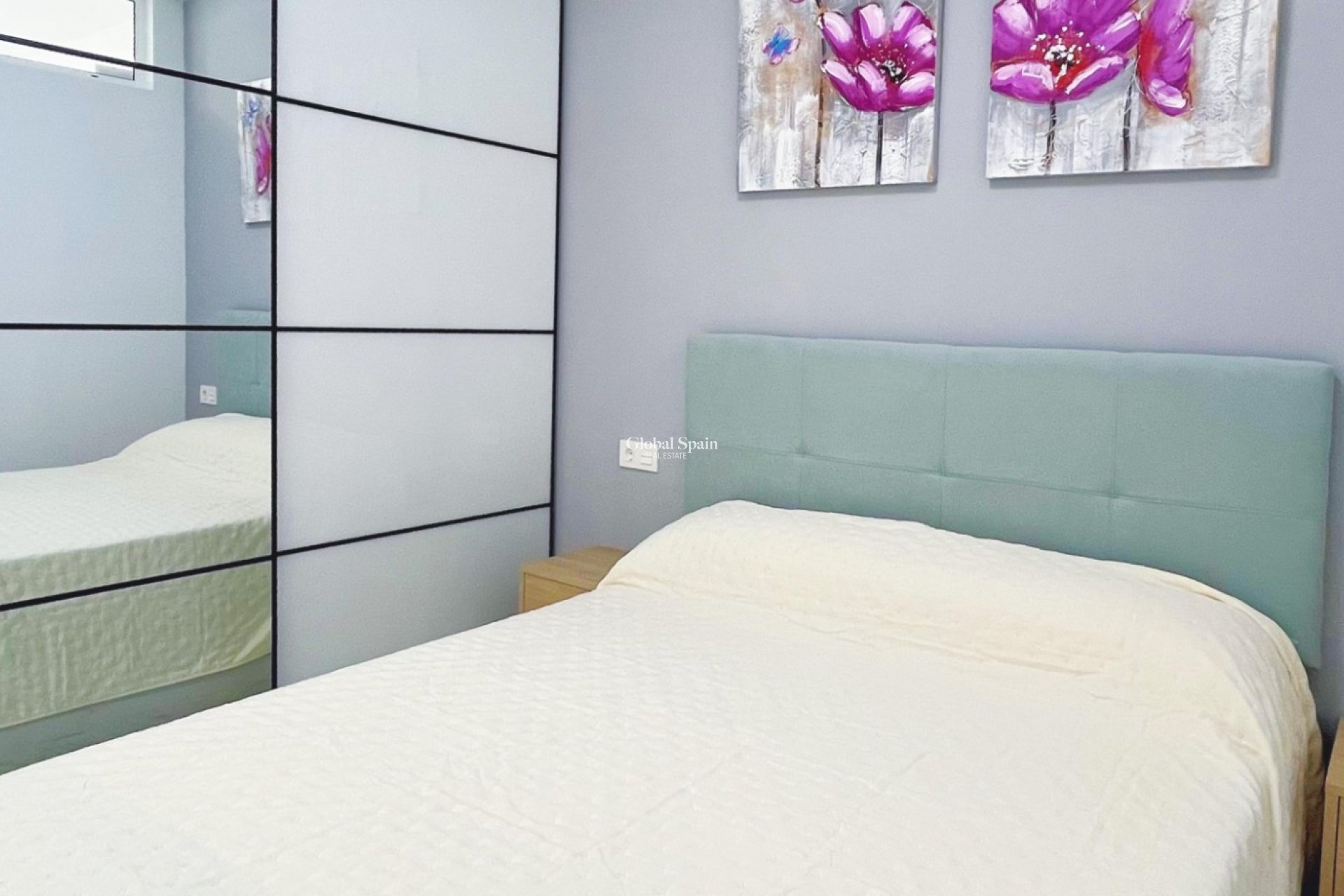 Venta - Apartamento -
TORREVIEJA - Playa del Cura