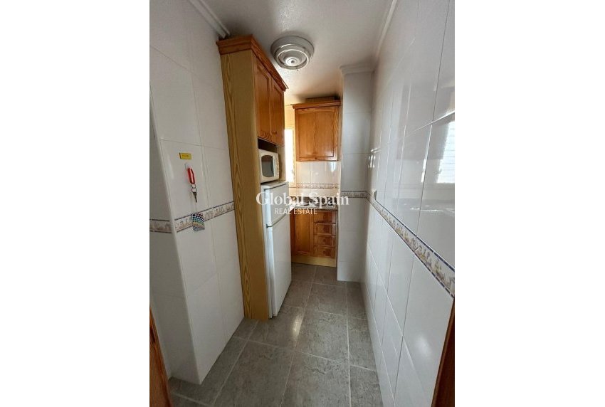 Venta - Apartamento -
TORREVIEJA - Playa Los Locos