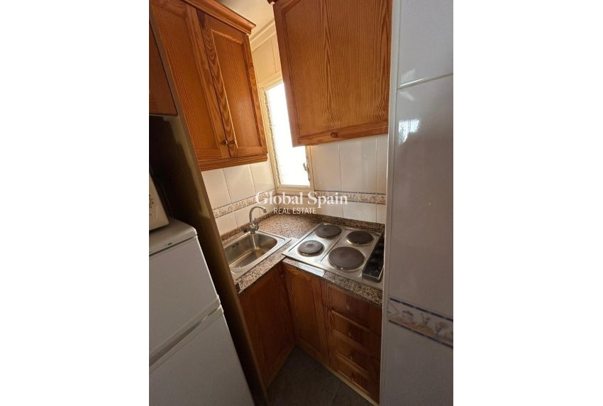Venta - Apartamento -
TORREVIEJA - Playa Los Locos