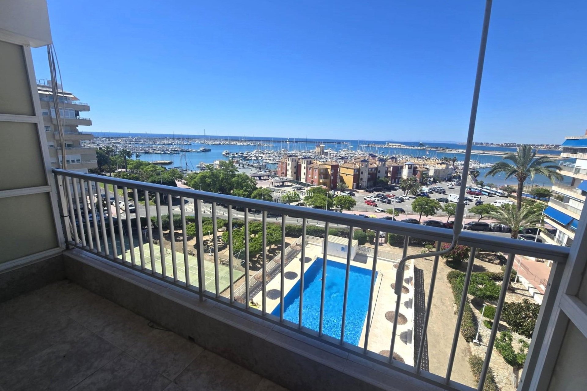 Venta - APARTAMENTO -
TORREVIEJA - Puerto Deportivo Marina Salinas