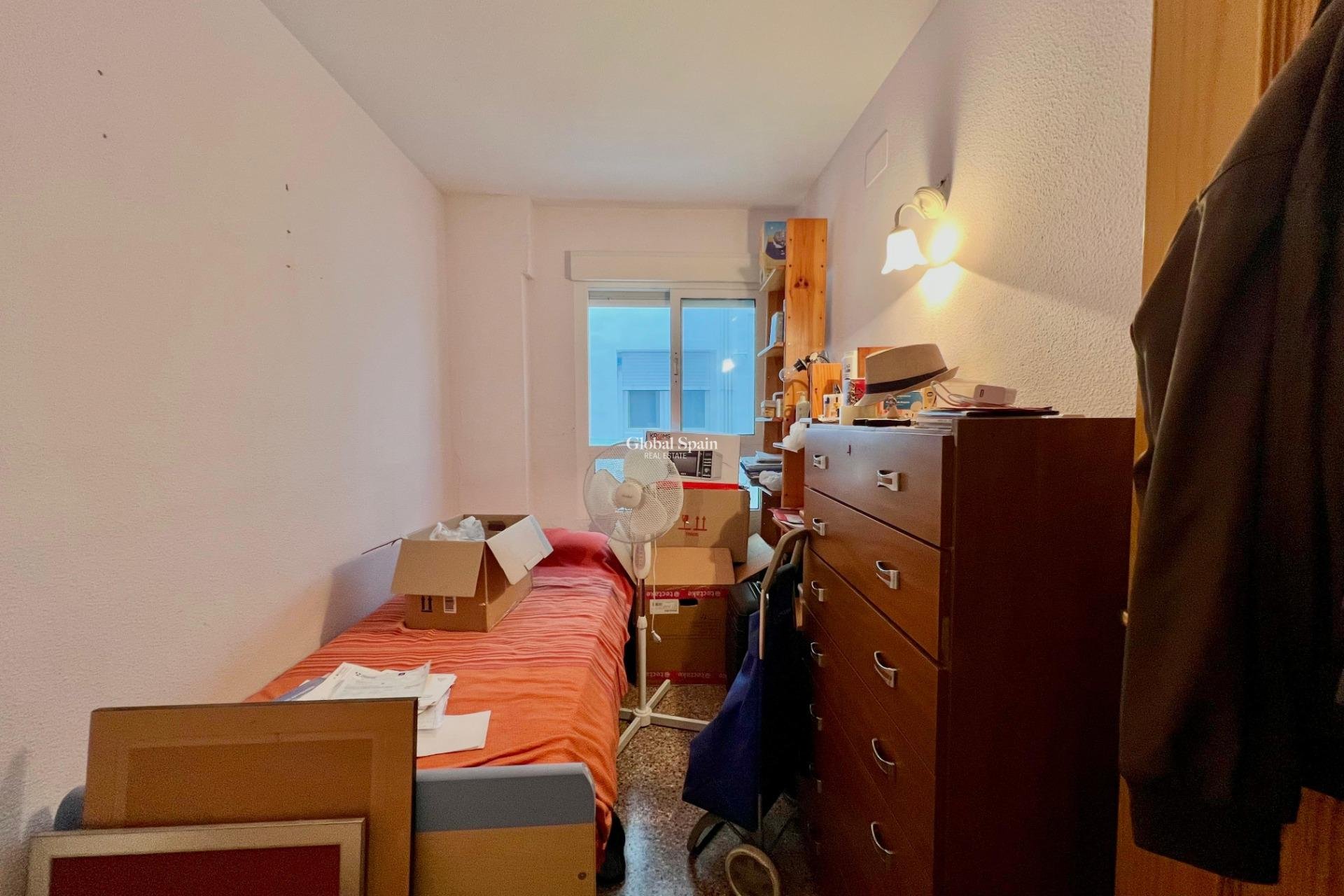 Venta - APARTAMENTO -
TORREVIEJA - Puerto Deportivo